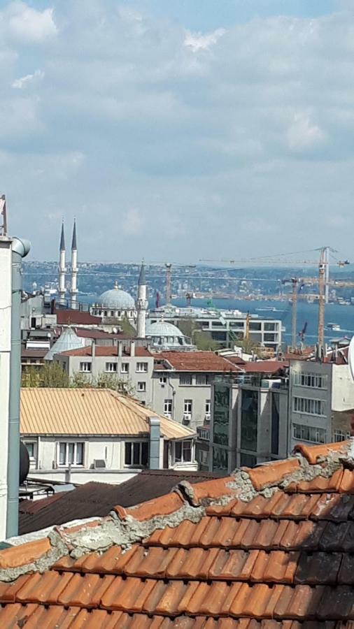 Waterfall Istanbul Exteriör bild