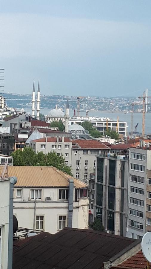 Waterfall Istanbul Exteriör bild